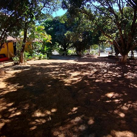 Pousada Das Mangueiras Brilho Da Noite Santana Do Riacho Exteriér fotografie
